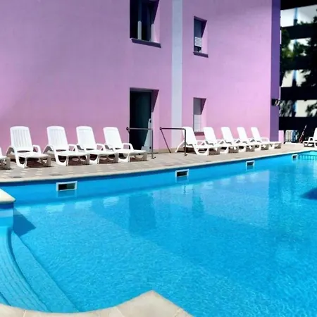 Bright With Terrace-beahost Appartement *